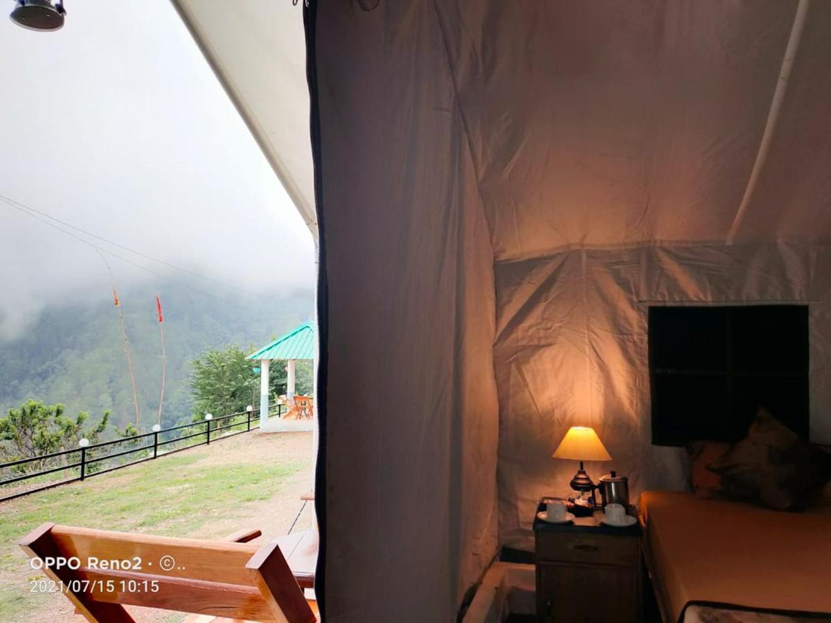 Hotel Huts And Hats Resorts 5*