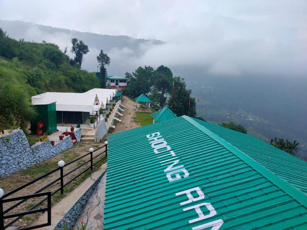 Huts And Hats Resorts