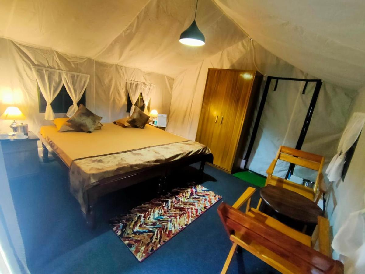 Hotel Huts And Hats Resorts Nainital