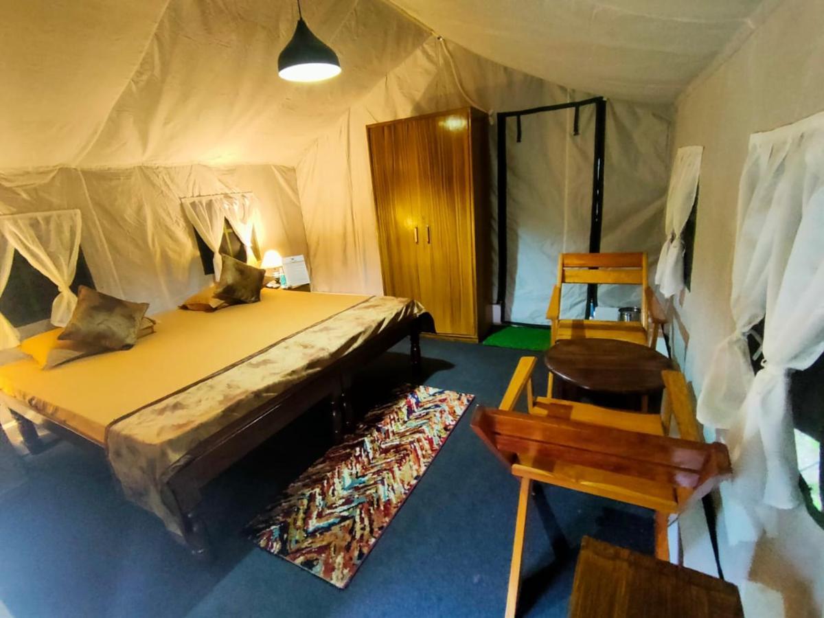 Huts And Hats Resorts Hotel