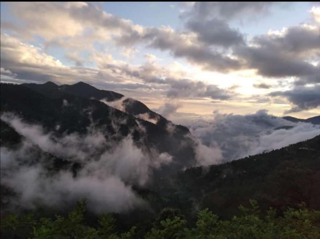 Huts And Hats Resorts Nainital