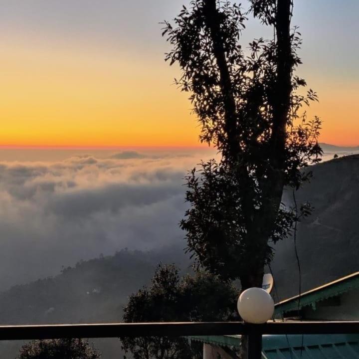 Huts And Hats Resorts Hotel Nainital