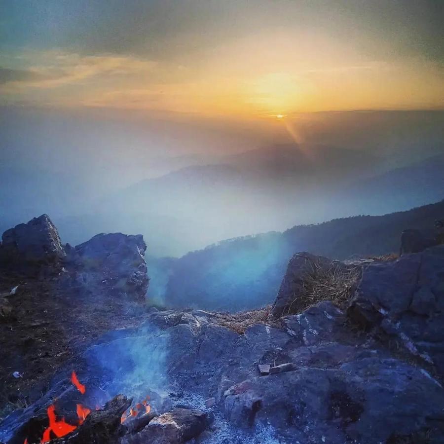 Huts And Hats Resorts Hotel Nainital